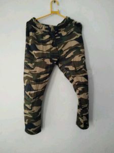 Camo Print Casual Pants