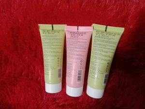 3 Dot &amp;Key Face Wash