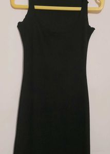 Bodycon Black Dress 🖤