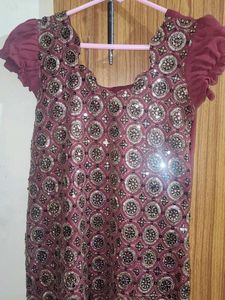 Maroon Embellished Kurta/Kurti