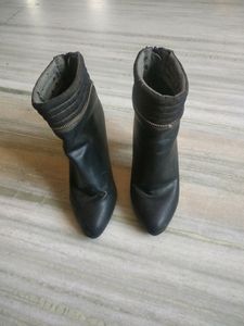Westside Pointed Heels Shoes