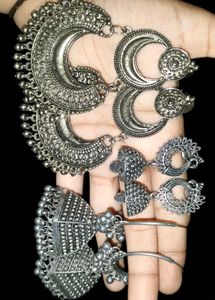 Silver Earrings Set