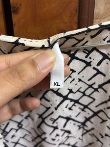 Semi-formal Top | Size XL