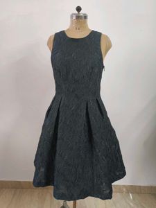 Elegant Black Sleeveless Fit & Flare Dress