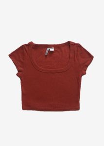 red rib knit square neck crop top
