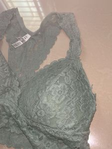 Lace Padded  Brallette
