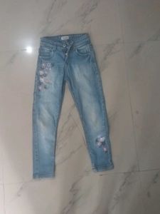 NAVY BLUE JEANS