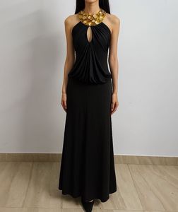 Elegant Black Maxi Dress