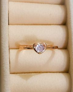 Mini Heart Ring