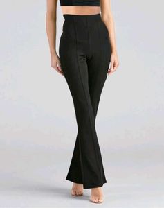 Women Regular Fit Black Cotton Blend Trouser