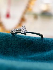 ✨💖💍Diamond Accent Flower Ring🚨💃🏻💞