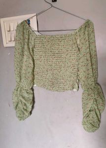 Floral Print off shoulder top💚✨