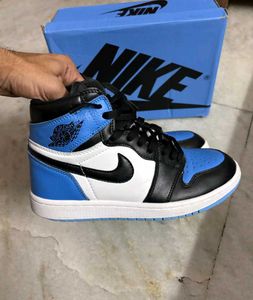 Nike Air Jordan 1 High UNC TOE