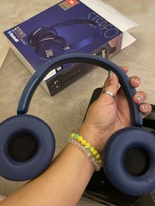 JBL handset