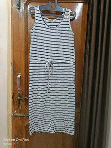 🇳🇿💫♥️ Beautiful Striped Casual Dress