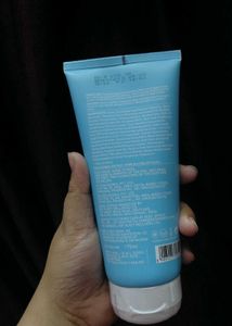 Dot &amp; Key Gentle Face Wash