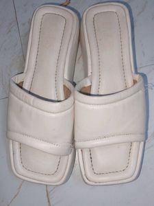 Cream Platform Slides