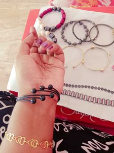 15 Sets Bangles And 2 Bracelets Combo