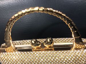 Sparkling Clutch by divas