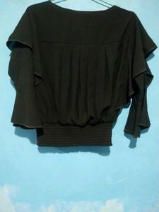 Green Crop Top With Flowers.