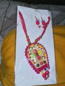 Handmade Necklace &amp; Earring Set