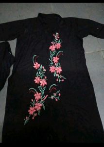 Floral Embroidered Kurta set