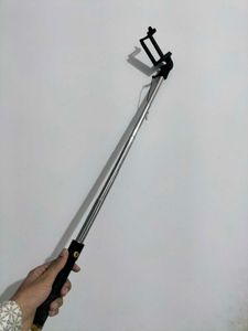 Smartphone Tripod with Remote