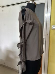 BRAND NEW WITH TAG Tie Ribbon Sleeve Top