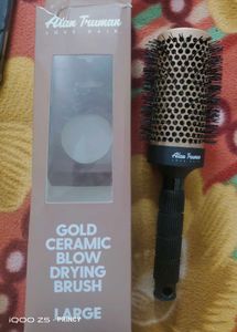 AlanTruman Blowdry Brush