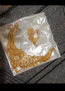 Elegant Gold-Plated Necklace Set