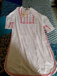 White Embroidered Kurta