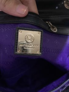 *Price Drop* Metrocity Og Leather Sling