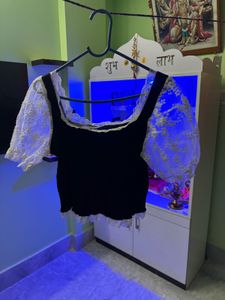 Black And White Velvet Lace Sleeve Top
