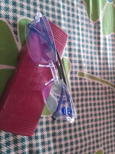 Vintage Glasses in Case