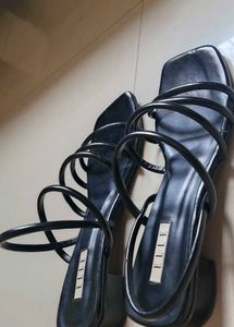 ELLE Block Black Heels