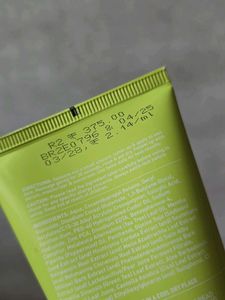 Dot &amp; Key Face Wash