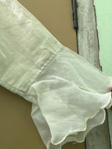 Beautiful Princess Kurta With Umbrella Hand Design