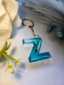 Resin Aqua 💙 Z Initial Keychain