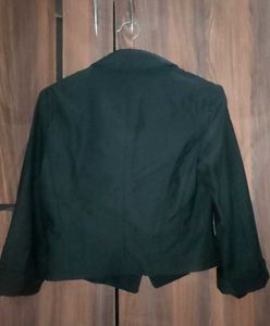 Black Cropped Blazer