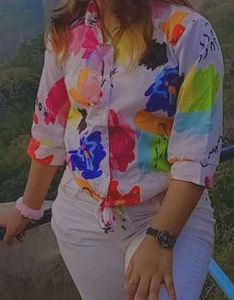 loose Crop top shirt (knot style)
