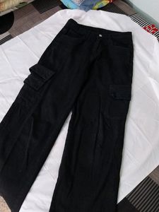 H&amp;M Black Cargo Denim Jeans 👖