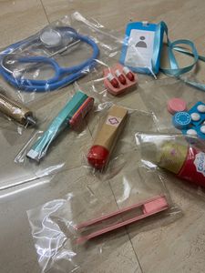 Wooden doctor Set With Working Stethoscope - 12 Pcs