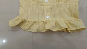 &#34;Trendy &amp; Cute Crop Top for a Stylish Look&#34;