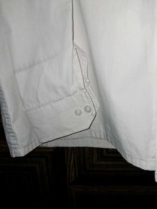 Men&#39;s Pure Cotton White Shirt