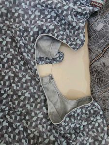 Grey colour georgette saree with blouse