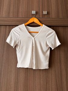 V Neck Chic Crop Top