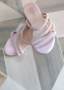 LYRA Embellished Girls' Sandals