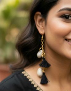 Shell Tassel Earrings