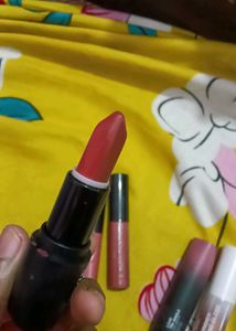 Lipstick &amp; Gloss Bundle - Mixed Shades