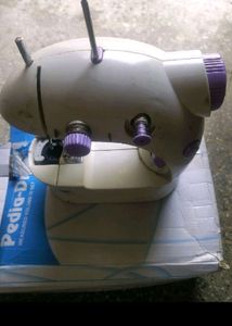 Mini Sewen Machine